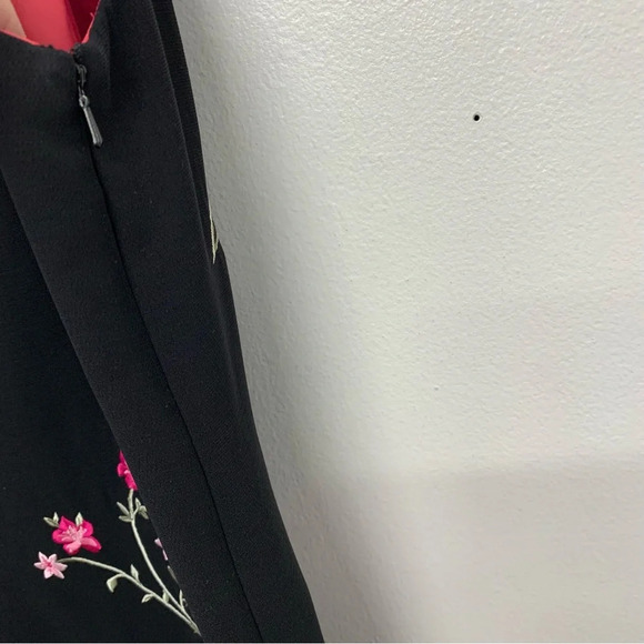 Vintage Sara Spencer Dress 10 Black Pink Embroidery Floral Cocktail Event Career - Picture 4 of 11